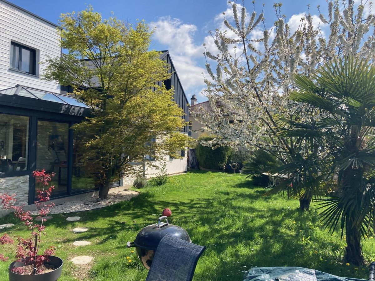 סרסל Maison Et Jardin 10 Personnes Proche Paris מראה חיצוני תמונה